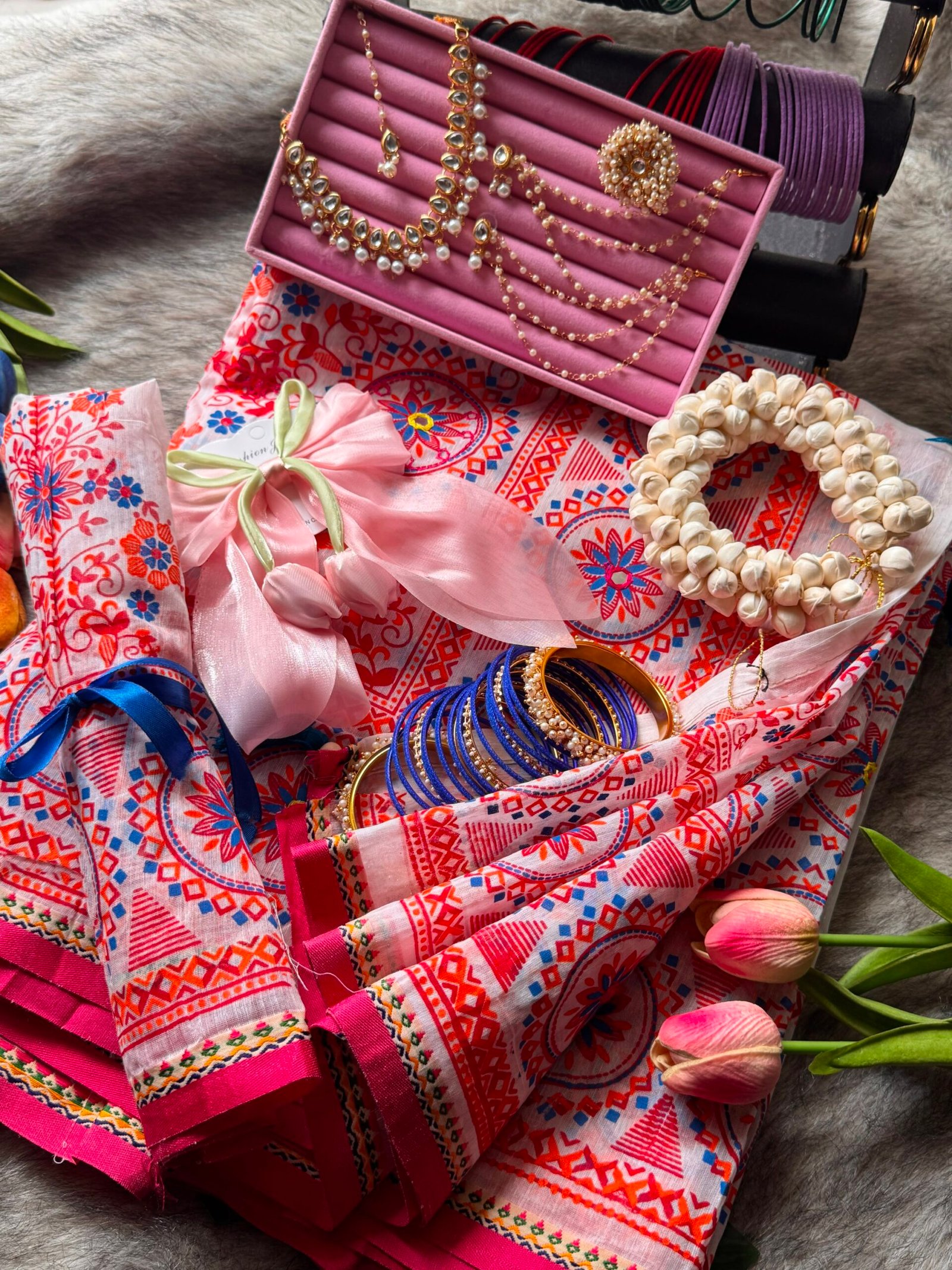 Pink & White Cotton Saree Packageđ¸