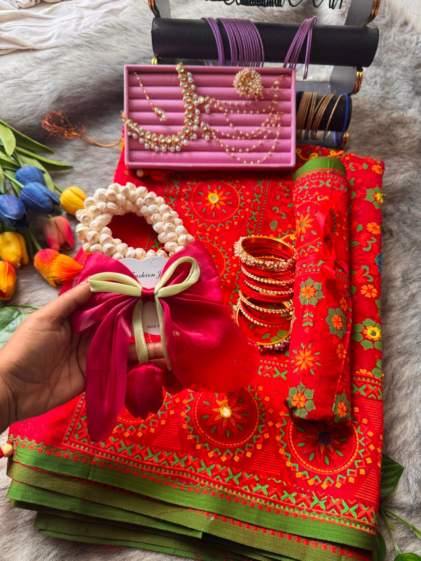 Red & Green Cotton Saree Package ❤️💚 - Image 3