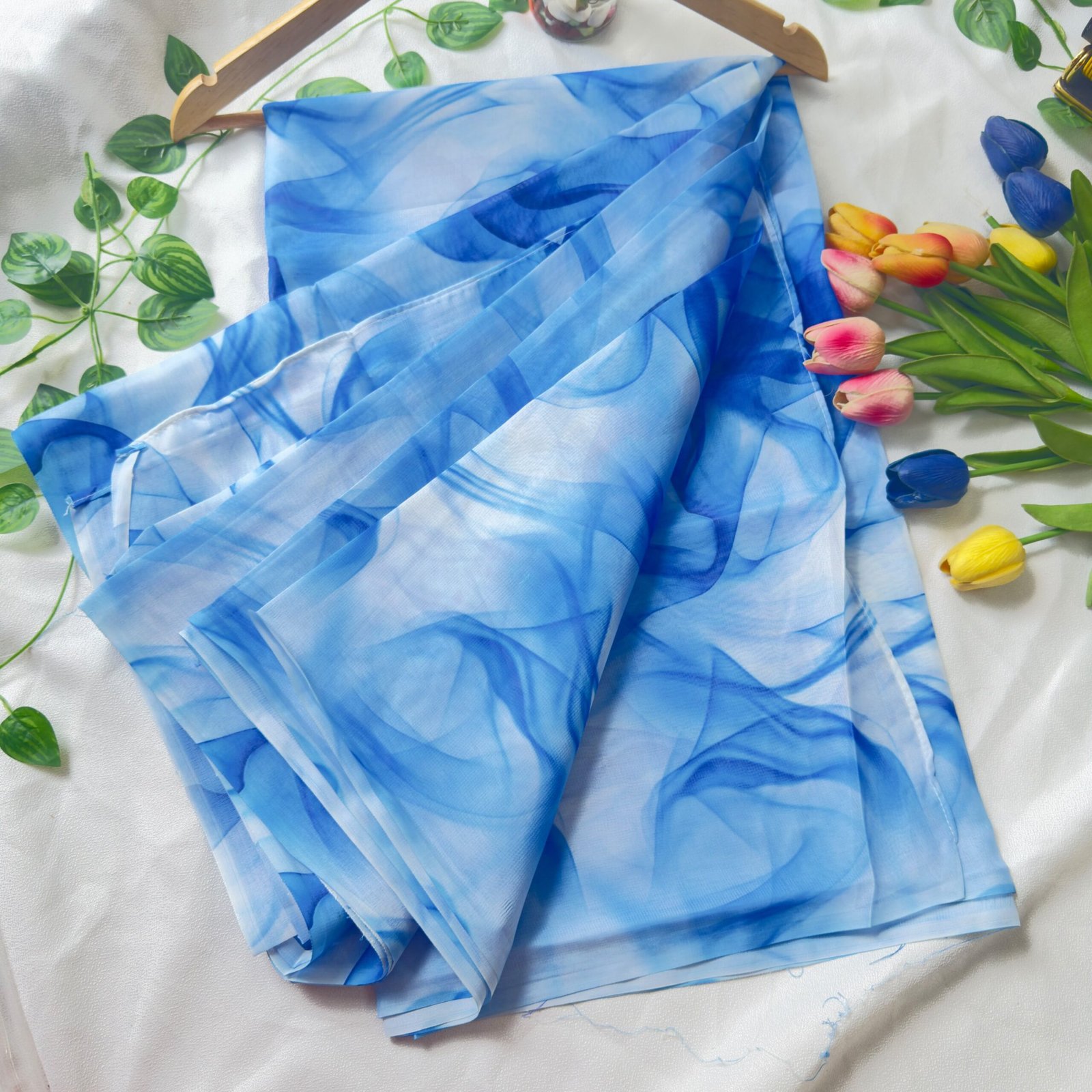 Sifon Georgette Saree Blue white - Image 3